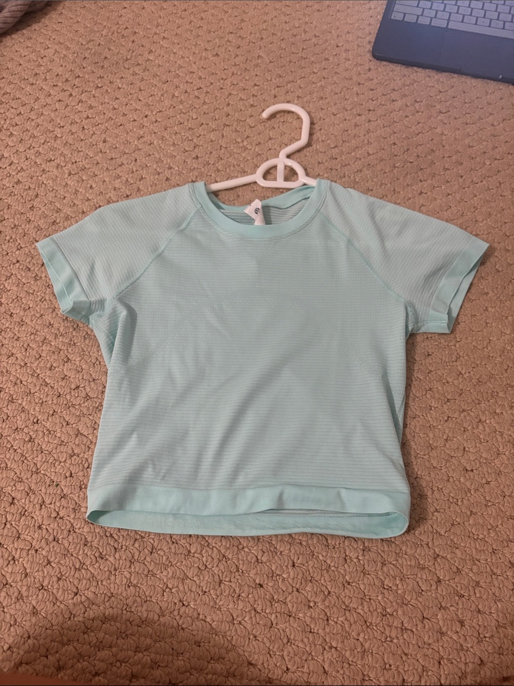 lululemon athletica Mint Green Short Sleeve Crop Tee